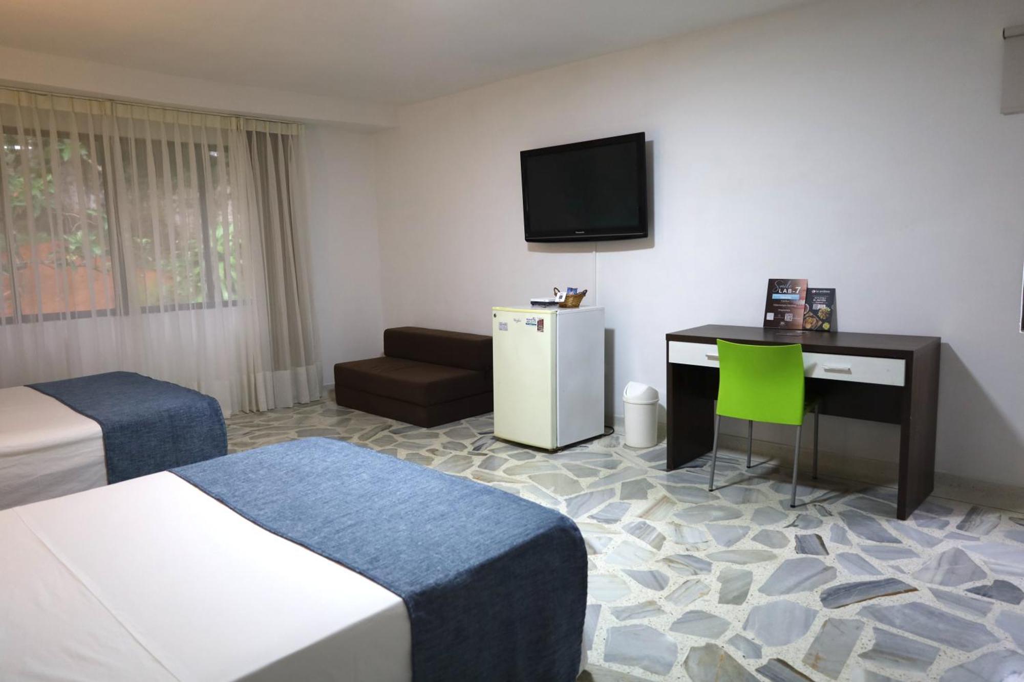 Babilla Suites Кали Екстериор снимка